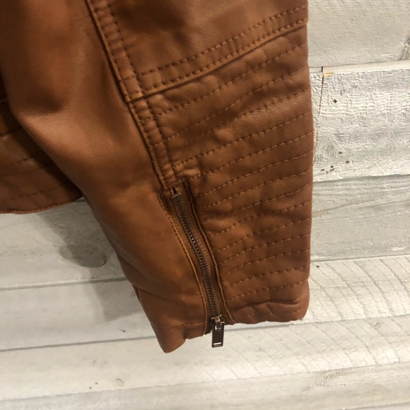 Universal Thread Faux Leather Jacket - Picture 7 of 8